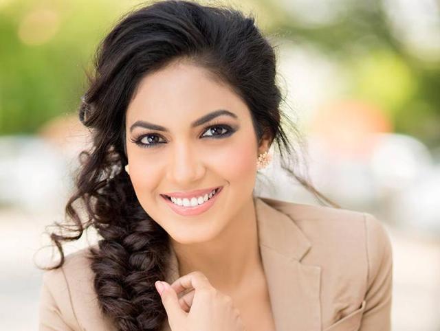 Mostly seen in Telugu films, Ritu Varma made her debut with Baadshah (2013). A north Indian, born and brought up in Hyderabad, Ritu is known for her role in the short film, Anukokunda. Mostly seen in Telugu films, Ritu Varma made her debut with Baadshah (2013). A north Indian, born and brought up in Hyderabad, Ritu is known for her role in the short film, Anukokunda.