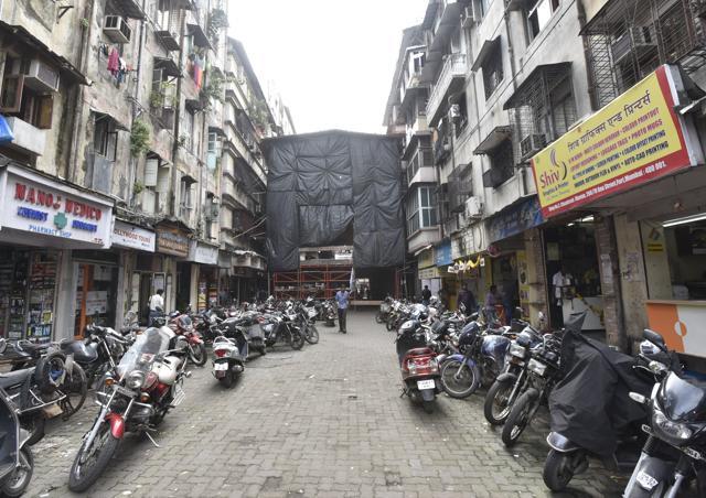 Goa Street (in pic), Karwar Street and Mangalore Street have since been renamed as Sunderlal Behel Street, Vaju Kotak Marg and Adi Marzban Path, but not much else has changed. (Kunal Patil/Hindustan Times)