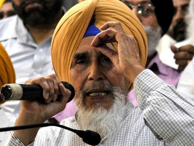 Sucha Singh Chhotepur interacting with the media in Chandigarh on Friday.(Ravi Kumar/HT Photo)