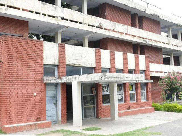 The girls hostel at the GCG in Patiala(HT Photo)