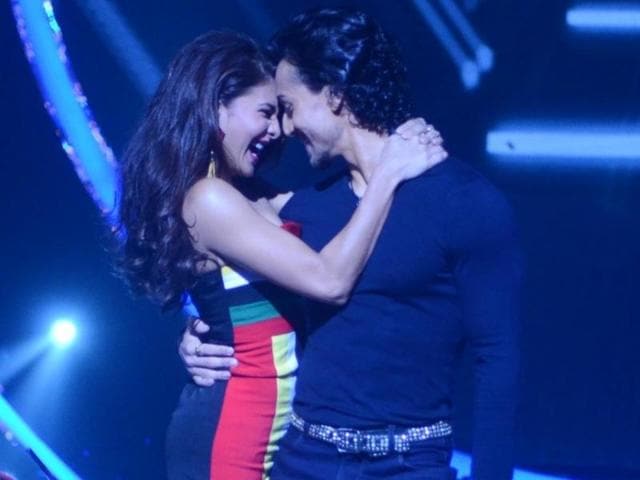 At the reality dance show Jhalak Dikhhla Jaa season 9, the actors belted out a sensational performance. Tiger who is known to be a phenomenal dancer took to the floor with Jacqueline. (IANS) At the reality dance show Jhalak Dikhhla Jaa season 9, the actors belted out a sensational performance. Tiger who is known to be a phenomenal dancer took to the floor with Jacqueline. (IANS)