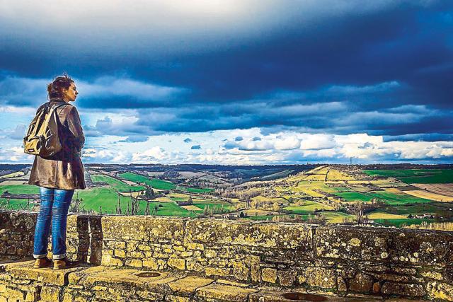 Gaze at the gorgeous view of the valley below Cordes-sur-Ciel Gaze at the gorgeous view of the valley below Cordes-sur-Ciel