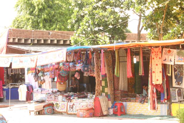 Last year, Prime Minister Narendra Modi had launched the ‘India Handloom Brand’ to certify the quality of handwoven products. (Vidya S/HT Photo)