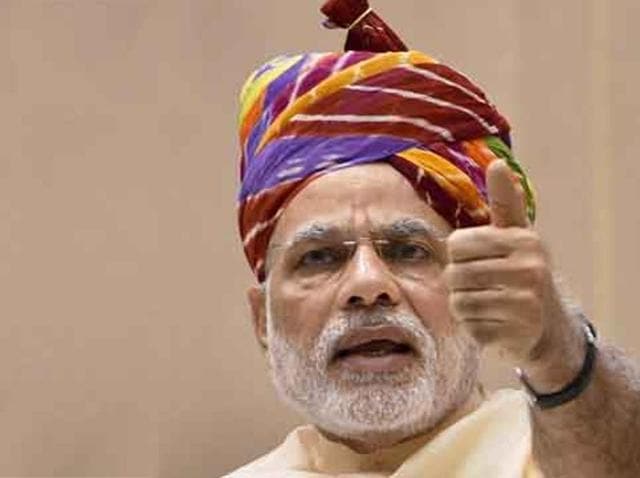 In the 26th edition of Mann ki Baat, PM Narendra Modi talked about the benefits and ways people are figuring out to deal with the cash crunch after demonetisation.(HT file photo) In the 26th edition of Mann ki Baat, PM Narendra Modi talked about the benefits and ways people are figuring out to deal with the cash crunch after demonetisation.(HT file photo)