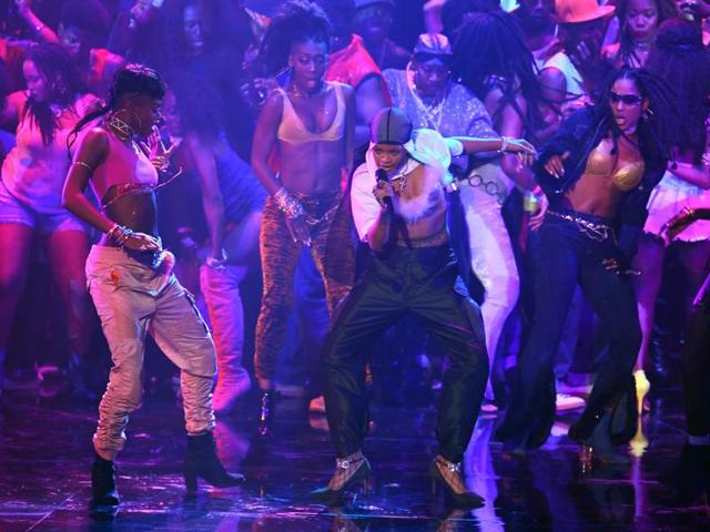 Rihanna performs on stage during the 2016 MTV Video Music Awards in New York. (AFP) Rihanna performs on stage during the 2016 MTV Video Music Awards in New York. (AFP)