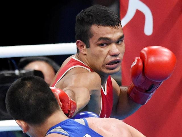 Vikas Krishan (red) lost to Melikuziev Bektemir of Uzbekistan in the quarterfinals in Rio.(PTI) Vikas Krishan (red) lost to Melikuziev Bektemir of Uzbekistan in the quarterfinals in Rio.(PTI)