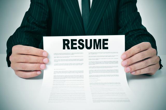 Companies say they receive 10 to 15 resumes every quarter from candidates with failed startups on their resumes. They do not need to hide the failure, say recruiters.(Shutterstock)