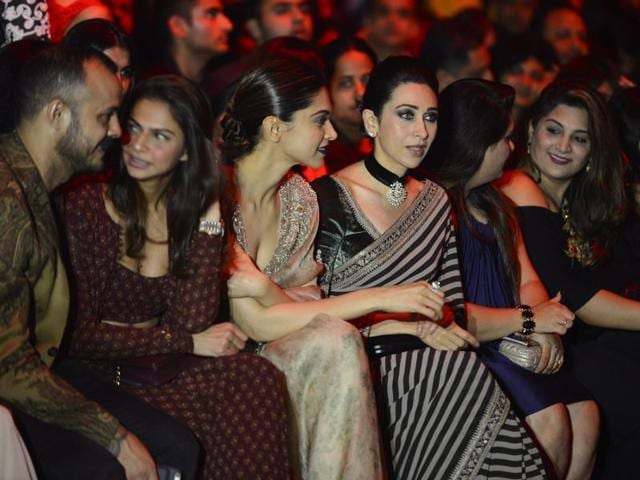 Our final day highlights are all about pregnant showstopper Kareena Kapoor. And there’s a wee bit of Deepika Padukone in here too. And Karisma Kapoor too. (IANS) Our final day highlights are all about pregnant showstopper Kareena Kapoor. And there’s a wee bit of Deepika Padukone in here too. And Karisma Kapoor too. (IANS)