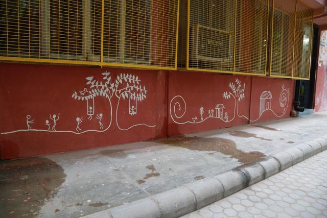 Some of the tribal art forms painted by the students are Warli, Gond, and Madhubani. (AMAL KS/HT)