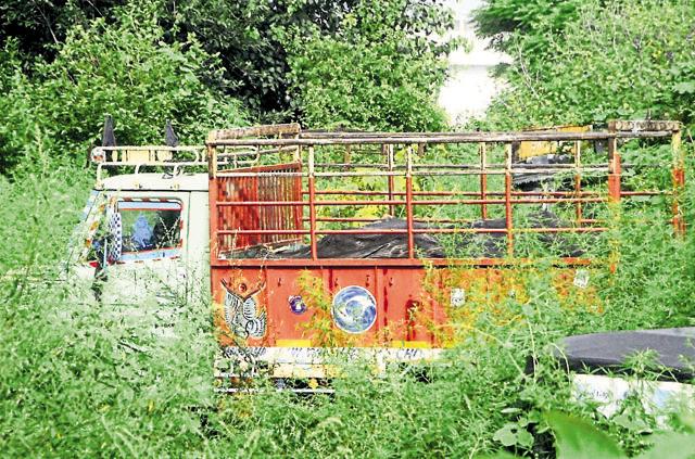 The truck, loaded with beef, parked behind the Salem Tabri police station in Ludhiana on Monday. (HT Photo)