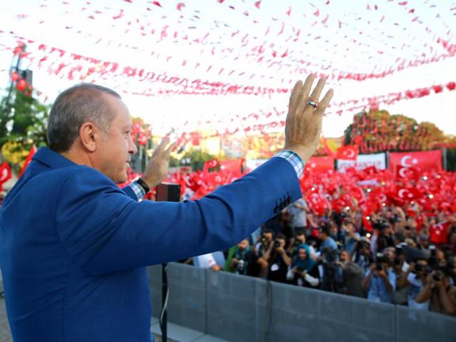 A handout picture taken and released on August 28, 2016 by Turkey's Presidential Press Service shows Turkish President Recep Tayyip Erdogan waving during a rally in Gaziantep. (AFP) A handout picture taken and released on August 28, 2016 by Turkey's Presidential Press Service shows Turkish President Recep Tayyip Erdogan waving during a rally in Gaziantep. (AFP)