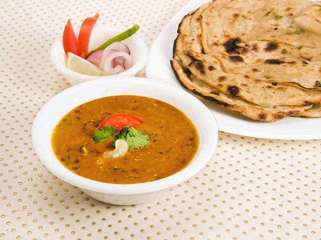 Moong Makhani Dal (Catch Spices)