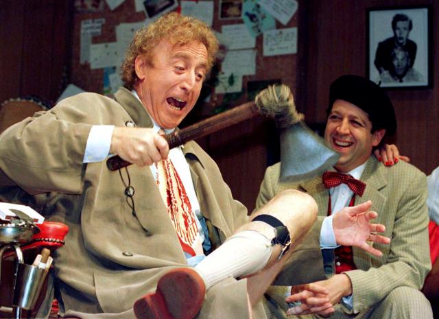 American actor Gene Wilder (L) performs alongside compatriot Rolf Saxon, during the rehearsal of a scene from Neil Simon's 'Laughter on the 23rd Floor', in New York, October 2, 1996. (REUTERS)