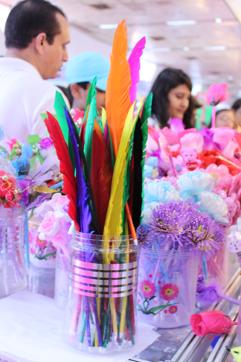 At Stall 12A-7B, pens, such as the ones made of quill are priced between Rs 10-50. (Khushboo Shukla/ Hindustan Times) At Stall 12A-7B, pens, such as the ones made of quill are priced between Rs 10-50. (Khushboo Shukla/ Hindustan Times)