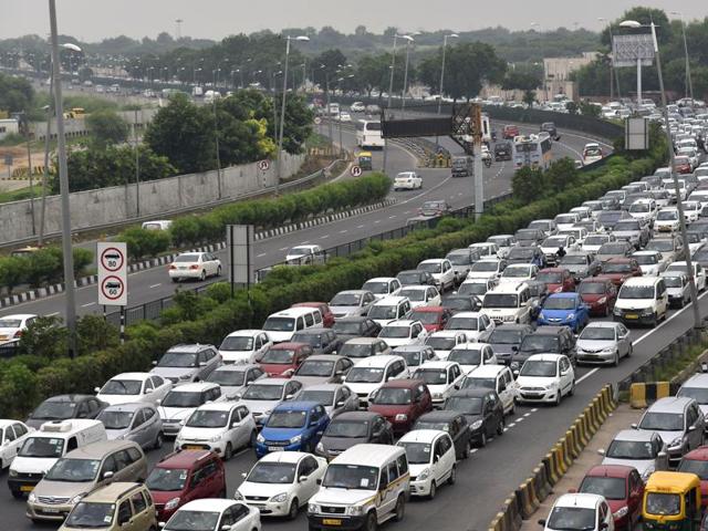 Why helicopters for netas will not reduce Delhi’s traffic jams ...