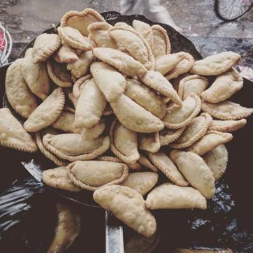 Special delicacy of Ramadan, Keema samosa is prepared on request by Kallan Sweets, Old Delhi.