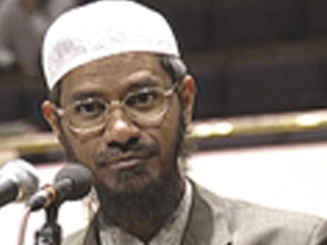Controversial Islamic preacher Zakir Naik is the founder of the Islamic Research Foundation.(HT File Photo)