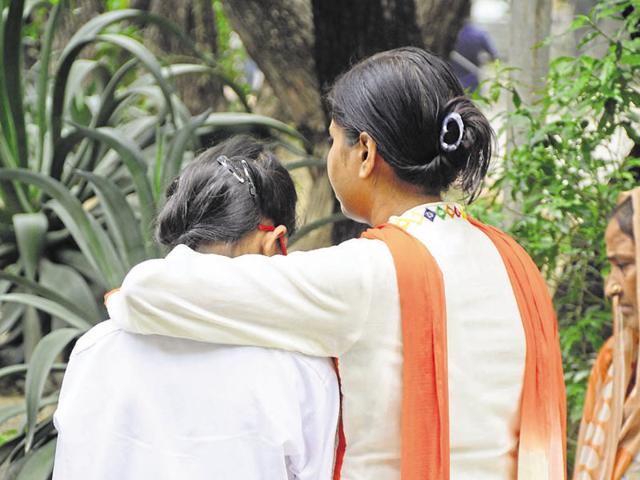 The girl’s parents approached Ghaziabad’s district magistrate on Tuesday and sought her intervention. (Sakib Ali /HT Photo) The girl’s parents approached Ghaziabad’s district magistrate on Tuesday and sought her intervention. (Sakib Ali /HT Photo)