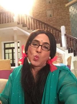 Aasif aka Vibhuti pouts as he dons the role of a young, beautiful woman on Bhabhiji Gharr Par Hain.