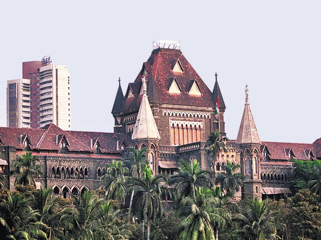 A bench led by Justice VM Kanade directed both authorities to inform the court of action taken against buildings that flouted these height restrictions and that had been served show-cause notices.(HT File Photo) A bench led by Justice VM Kanade directed both authorities to inform the court of action taken against buildings that flouted these height restrictions and that had been served show-cause notices.(HT File Photo)