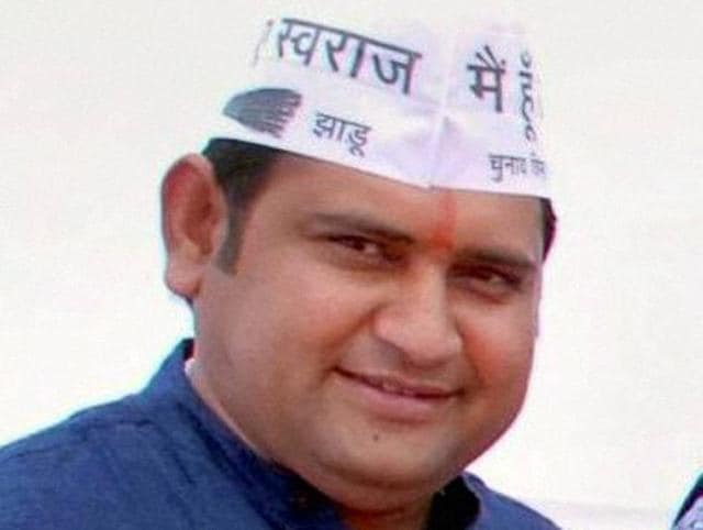 The Aam Aadmi Party’s (AAP’s) decision to strip a Delhi minister, Sandeep Kumar, of his post after he was caught in a compromising position with a woman in a CD shows a new trend in Indian politics(Hindustan Times)