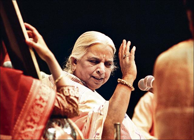 Girija Devi of the Banaras gharana, is considered the Queen of Thumri.(Pradeep Bhatia/Hindustan Times)