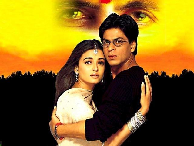 Mohabbatein is a tale of two teachers - one who endorses love and other who detests it. Mohabbatein is a tale of two teachers - one who endorses love and other who detests it.