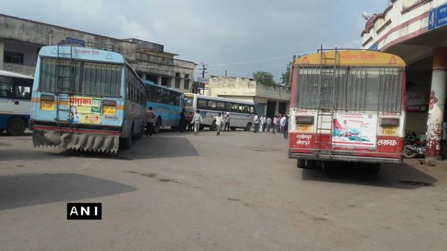 UP Roadways employees’ strike disrupts normal life (ANI Photo) UP Roadways employees’ strike disrupts normal life (ANI Photo)