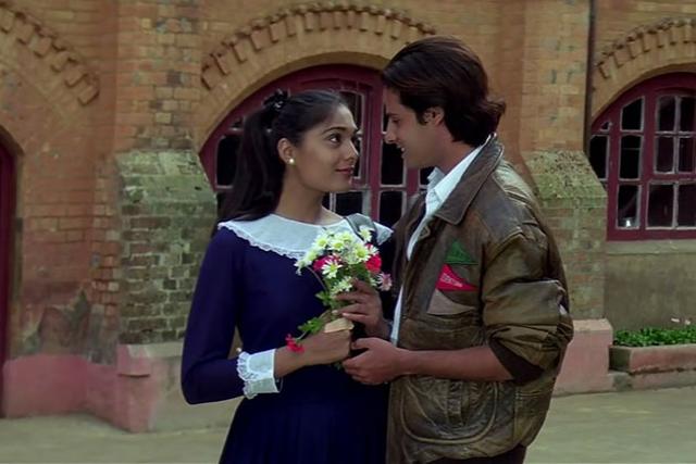 Anu Aggarwal and Rahul Roy in Aashiqui. Anu Aggarwal and Rahul Roy in Aashiqui.
