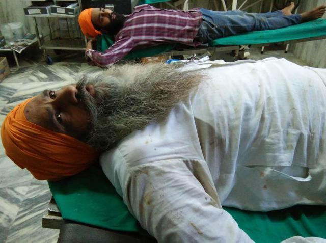 An injures passenger in hospital on Friday. (HT Photo)