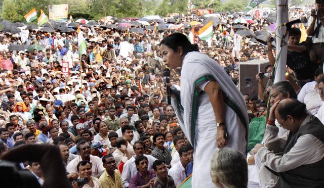 Mamata Banerjee at a rally in November 2009 in front of the Nano plant in Singur. Madan Mitra was her constant companion then. (Subhankar Chakraborty) Mamata Banerjee at a rally in November 2009 in front of the Nano plant in Singur. Madan Mitra was her constant companion then. (Subhankar Chakraborty)