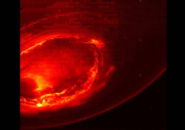 This infrared image gives an unprecedented view of the southern aurora of Jupiter, as captured by NASA’s Juno spacecraft on August 27, 2016. (NASA/JPL-Caltech/SwRI/ASI/INAF/JIRAM) This infrared image gives an unprecedented view of the southern aurora of Jupiter, as captured by NASA’s Juno spacecraft on August 27, 2016. (NASA/JPL-Caltech/SwRI/ASI/INAF/JIRAM)