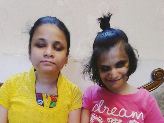 The two sisters were born in Choithram Hospital in 1993.(HT photo)