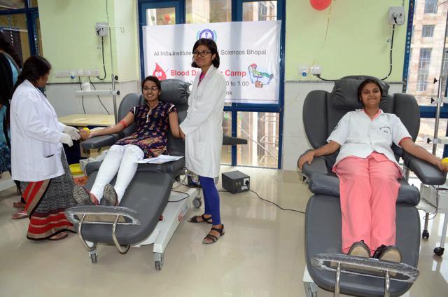 A blood donation camp at AIIMS in Bhopal. (HT Photo) A blood donation camp at AIIMS in Bhopal. (HT Photo)