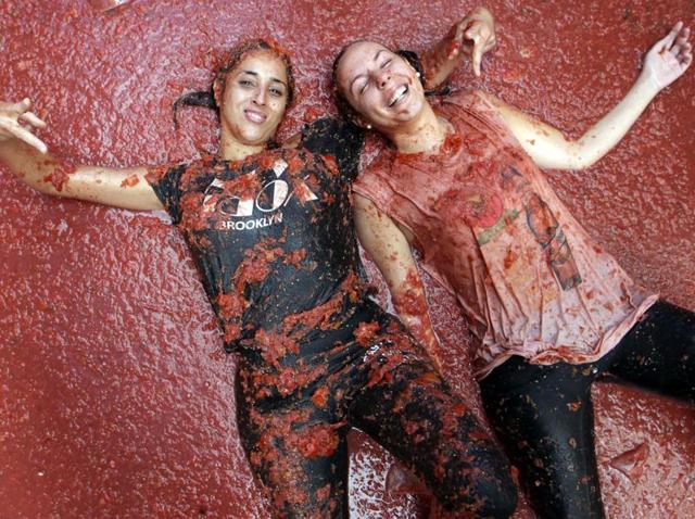The festival has since been replicated in many cities across the world such as Twin Lakes, Colorado, US; Sutamarchán in Colombia and Dongguan, Guangdong, China among others. The festival was recreated in the song Eik Junoon in the Bollywood film, Zindagi Na Milegi Dobara (2011). (AP)