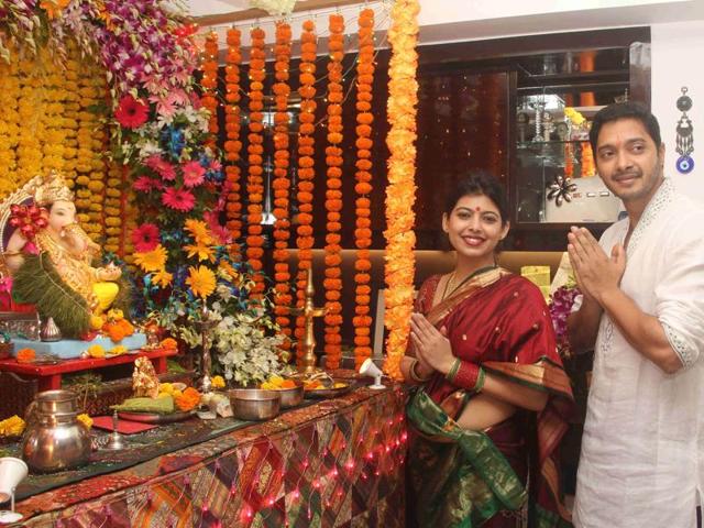 Shreyas Talpade also celebrates the occasion along with his wife Deepti Talpade as they welcomed Ganpati to their home. Shreyas Talpade also celebrates the occasion along with his wife Deepti Talpade as they welcomed Ganpati to their home.
