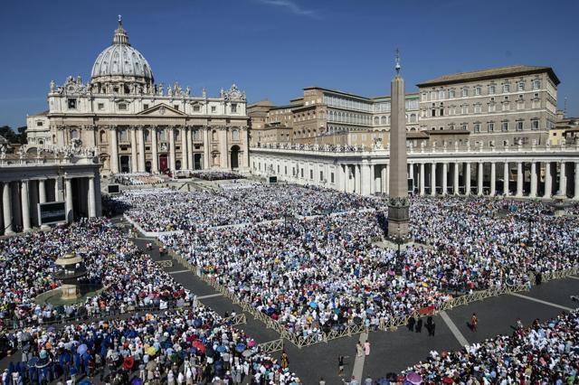 St. Peter's Square is crowded with faithful attending a Canonisation Mass by Pope Francis for Mother Teresa, at the Vatican, Sunday. (AP Photo) St. Peter's Square is crowded with faithful attending a Canonisation Mass by Pope Francis for Mother Teresa, at the Vatican, Sunday. (AP Photo)