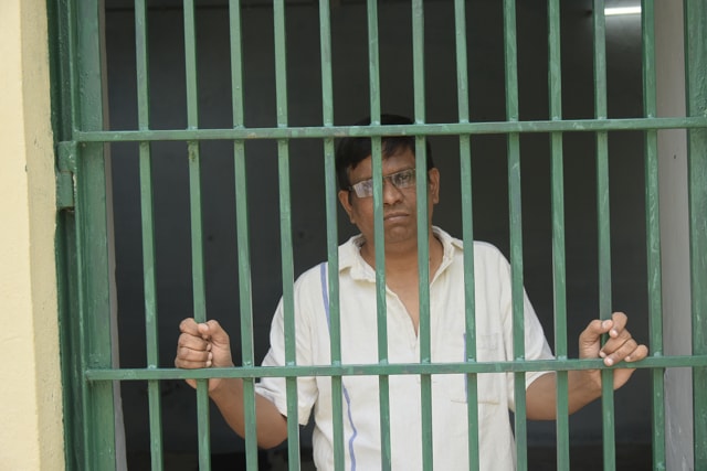 HT’s Srinivasa Rao Apparasu gets a taste of prison life at Sangareddy town . (HT Photo) HT’s Srinivasa Rao Apparasu gets a taste of prison life at Sangareddy town . (HT Photo)