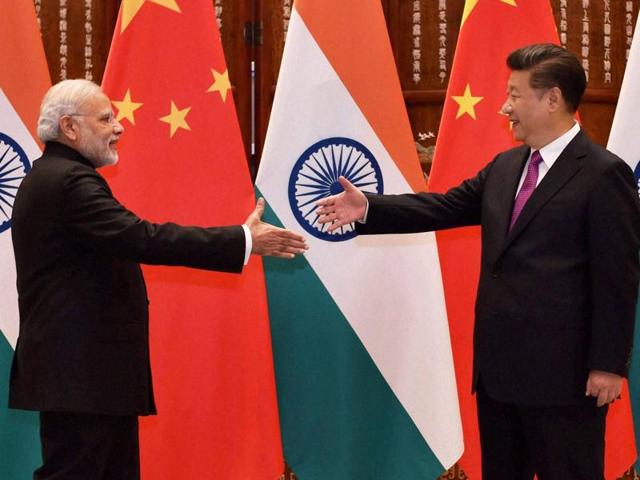 Prime Minister Narendra Modi with Chinese President Xi Jinping, Russian President Vladimir Putin, South African President Jacob Zuma and Brazilian President Michel Temer posing for a group photo before the BRICS meeting in Hangzhou, China on Sunday, Sep 4, 2016.(PTI)