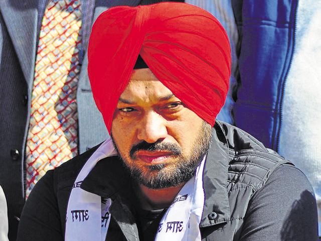 Gurpreet Ghuggi - News - IMDb