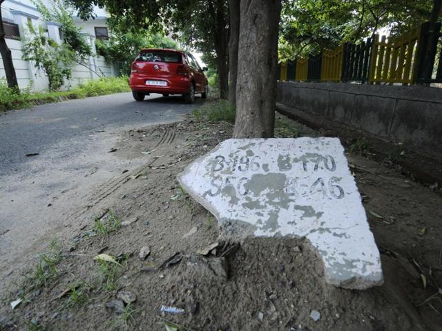 It has taken 14 years for some development to reach Sector 46, but a lot is still left to be done. (Burhaan Kinu/HT Photo) It has taken 14 years for some development to reach Sector 46, but a lot is still left to be done. (Burhaan Kinu/HT Photo)