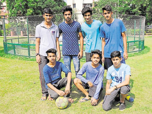 FC B10’s pre-qualifier against Noida FC was cancelled as both teams had less than the required number of players on the day of the match. (Burhaan Kinu/HT Photo) FC B10’s pre-qualifier against Noida FC was cancelled as both teams had less than the required number of players on the day of the match. (Burhaan Kinu/HT Photo)