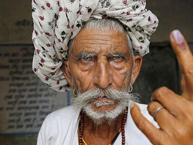 One India, One Vote is not a new idea: It was first raised by former Deputy Prime Minister and BJP’s senior leader LK Advani. In a May 2010 blogpost, he advocated a fixed term for elected bodies and a need for simultaneous elections(Arun Sharma/HT)