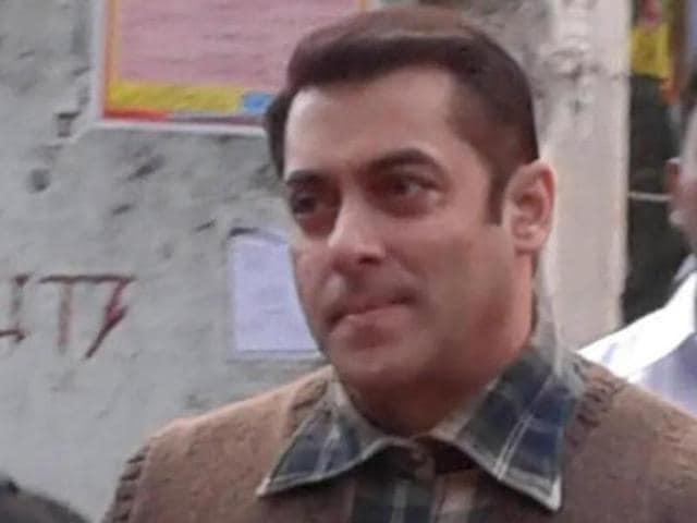 Salman Khan shoots Tubelight in Manali. Salman Khan shoots Tubelight in Manali.