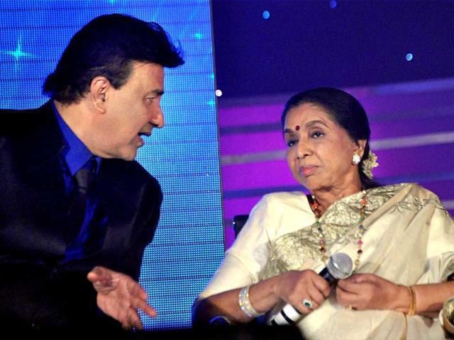 Anu Malik says he has wished to sing with Asha Bhosle since he was 14 years old. (HT Photo)