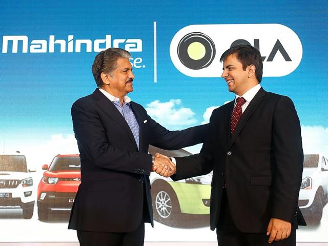 Anand Mahindra (L), CMD, Mahindra Group, and Bhavish Aggarwal, CEO and co-founder of cab service provider Ola, at a news conference in Mumbai on Thursday, September 8, 2016.(REUTERS) Anand Mahindra (L), CMD, Mahindra Group, and Bhavish Aggarwal, CEO and co-founder of cab service provider Ola, at a news conference in Mumbai on Thursday, September 8, 2016.(REUTERS)
