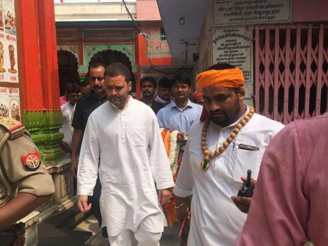 Congress vice-president Rahul Gandhi prayed at a temple in Ayodhya on Friday.(HT Photo) Congress vice-president Rahul Gandhi prayed at a temple in Ayodhya on Friday.(HT Photo)