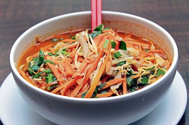 This colourful and tangy American Chop Suey is a must try at this restaurant. (PHOTOS: SHIVAM SAXENA/HT) This colourful and tangy American Chop Suey is a must try at this restaurant. (PHOTOS: SHIVAM SAXENA/HT)