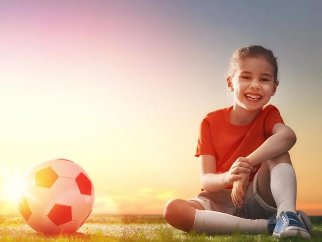 Researchers suggest that moderately intense school-based physical activity, initiated pre-puberty, results in higher tibia cortical bone strength and region-specific gains in cortical bone mass distribution in girls, but not in boys. (Shutterstock) Researchers suggest that moderately intense school-based physical activity, initiated pre-puberty, results in higher tibia cortical bone strength and region-specific gains in cortical bone mass distribution in girls, but not in boys. (Shutterstock)