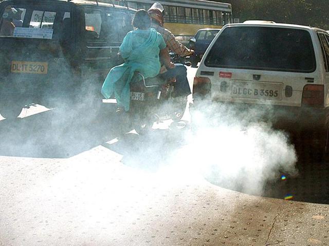Study results confirm that people who already have an impaired glucose metabolism, so-called pre-diabetic individuals, are particularly vulnerable to the effects of air pollution. (HT File Photo) Study results confirm that people who already have an impaired glucose metabolism, so-called pre-diabetic individuals, are particularly vulnerable to the effects of air pollution. (HT File Photo)